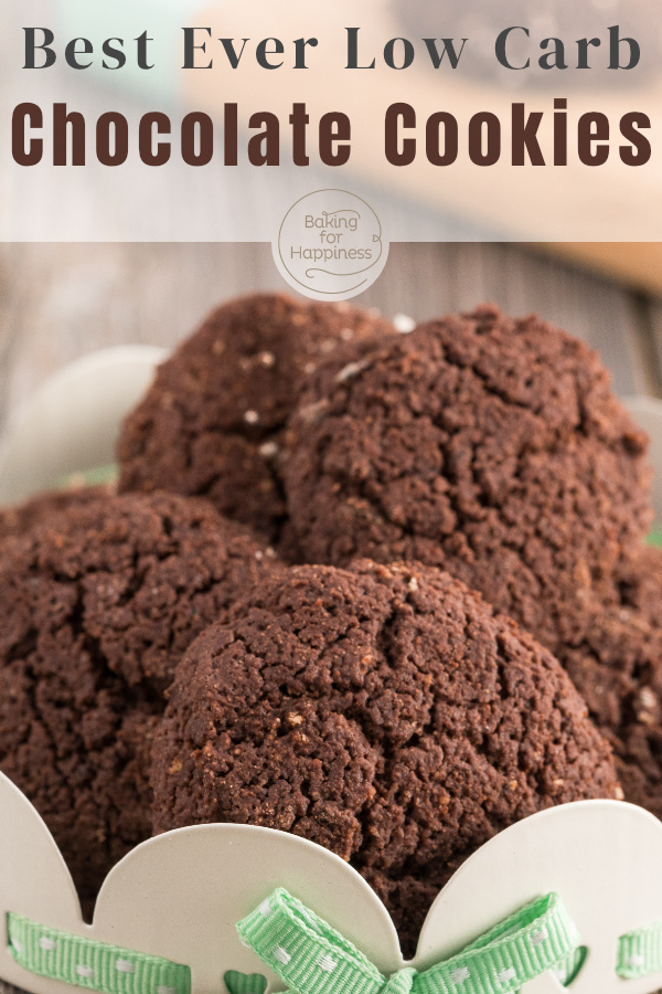 Easy recipe for sugarfree and low-fat low carb chocolate cookies that don't taste like giving up at all. This recipe will convince everyone!