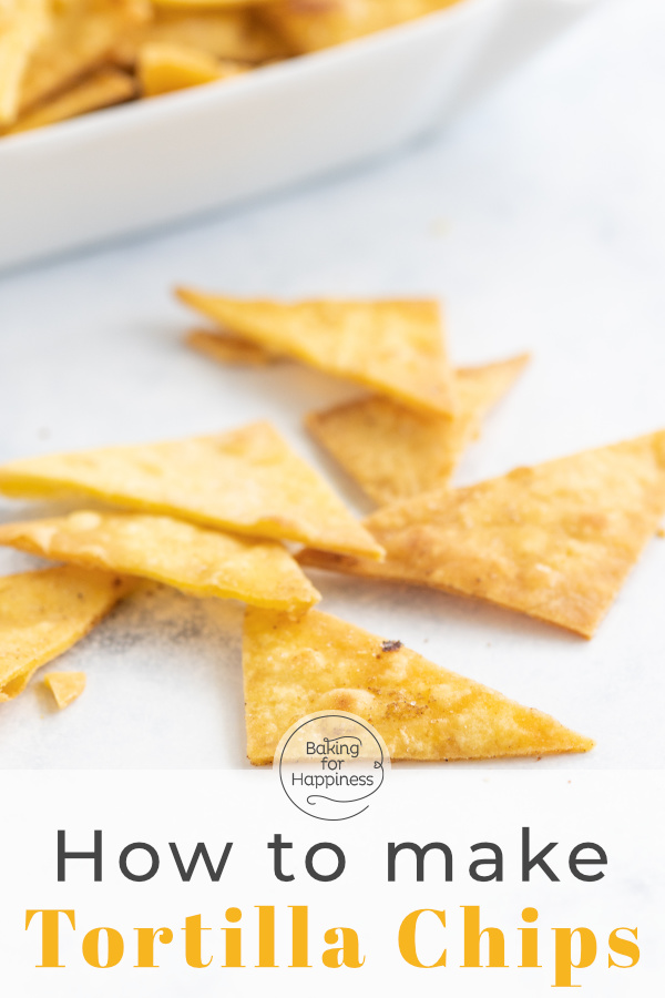 Homemade tortilla chips are super delicious. With this recipe, the popular Mexican snack is guaranteed to succeed!