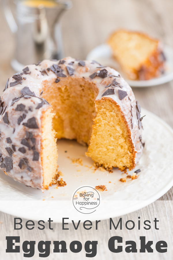 This is the best eggnog cake with oil: fluffy and very moist! My recipe is a real classic, and you're guaranteed to please cake fans.